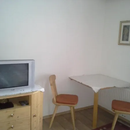 Rauth * Лойташ